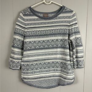Chico’s Winter Gray Aztec 3/4 Sleeve Tshirt 1 Holiday Cotton Blend Basic Woman’s